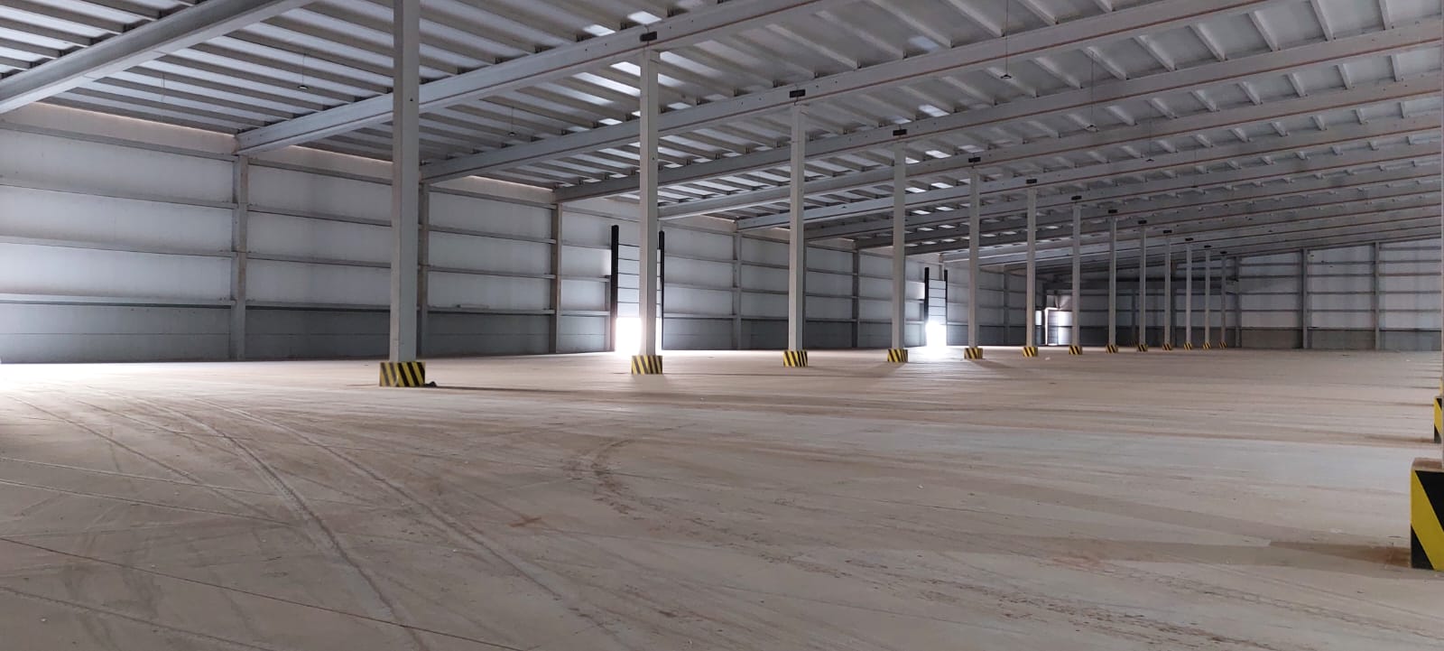 Alquilo 10.000 m2 de Deposito En Mariano Roque Alonso‼️ C-1150 — foto 3