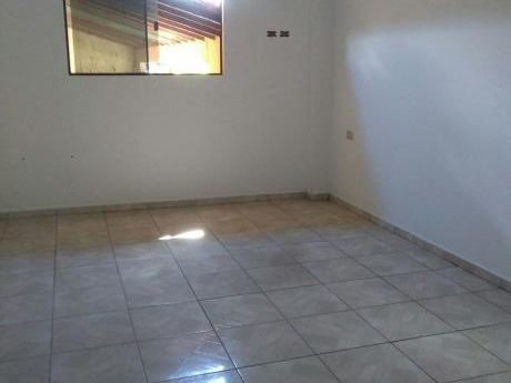 Departamento De 1 Quarto 1.800.000gs En Area