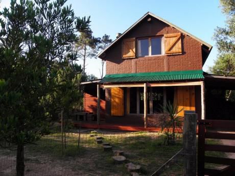 Hermosa Casa En Punta Del Diablo