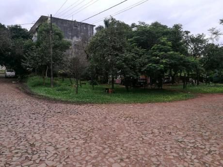 Vendo Terrenoen Esquina,zona Toyotoshi!