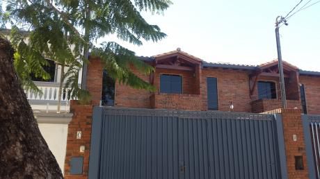 Duplex Con Piscina Cercanías Del Shopping Del Sol