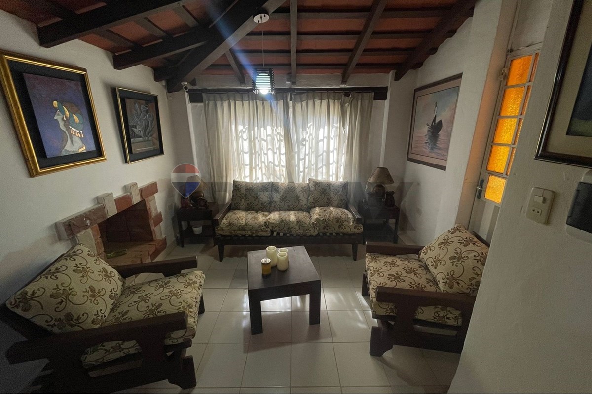Casa - Venta - San Bernardino, Cordillera, Paraguay — foto 3
