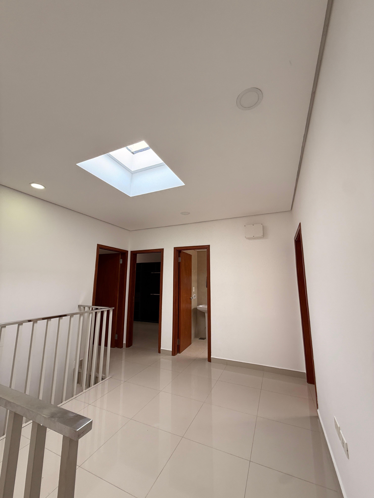 DUPLEX DE 3 HABITACIONES EN ALQUILER - LOMA PYTA — photo 3
