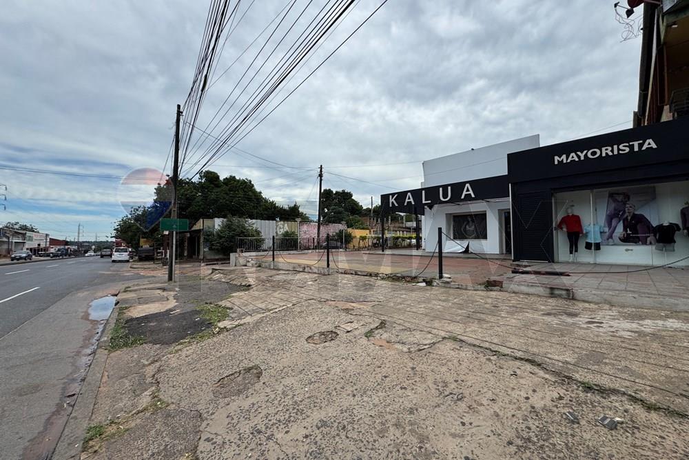VENDO LOCAL COMERCIAL CON RENTA  ACTIVA  SOBRE ACCESO SUR — foto 2