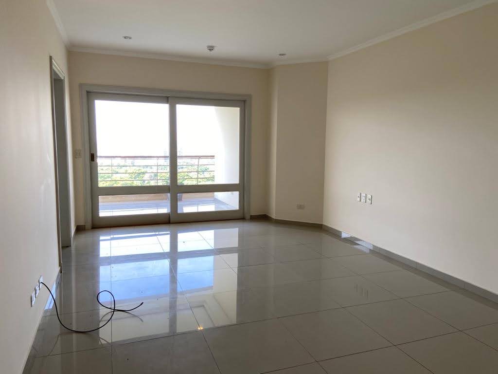 Departamento En Alquiler En El Edificio Altagracia — foto 2