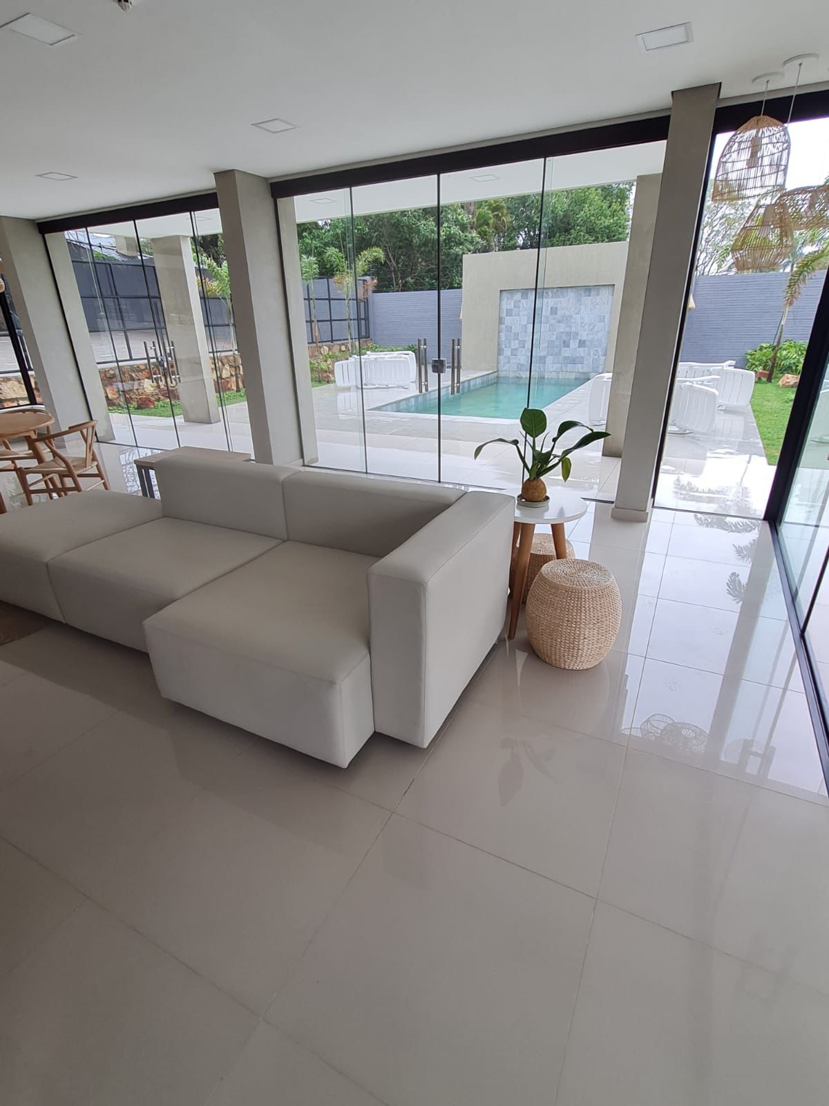 ALQUILO HERMOSO DEPARTAMENTO DE 2 DORMITORIOS EN ZONA CIT EDIFICIO INSIGNIA 4 — foto 2