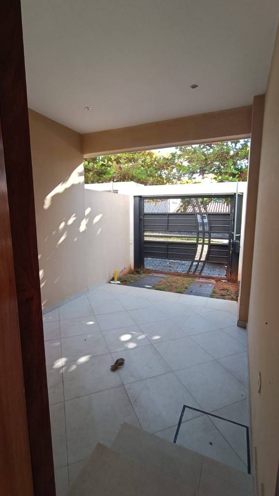 ALQUILO DUPLEX EN FERNANDO DE LA MORA ZONA SUR — foto 2
