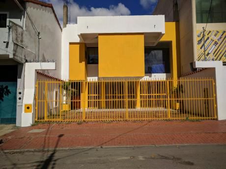 Edificio Sobre El Segundo Anillo