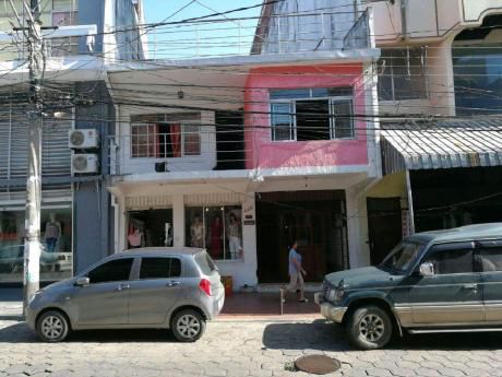 Edificio En Las 7 Calle