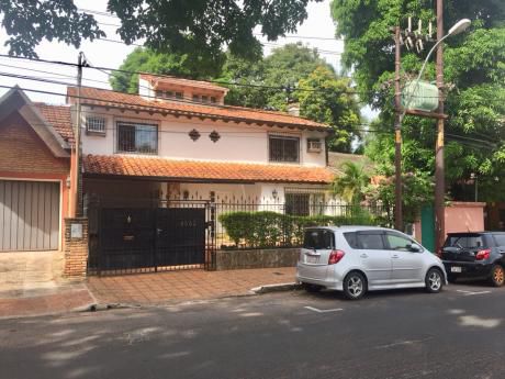 Alquilo Casa En Villa Morra!!