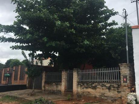 Vendo Casa En La Mejor Zona De Villa Elisa - A Cuadras De Von Polesky!