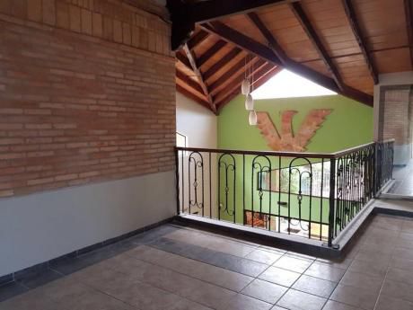 Alquilo Casa En Barrio Nazaret