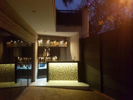 Moderno Duplex En Barrio Herrera