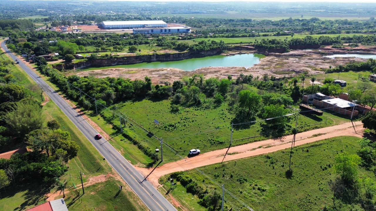 VENDO 13 TERRENOS EN GUARAMBARE — foto 3