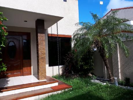 Alquilo Casa Ideal Para Vivienda U Oficina
