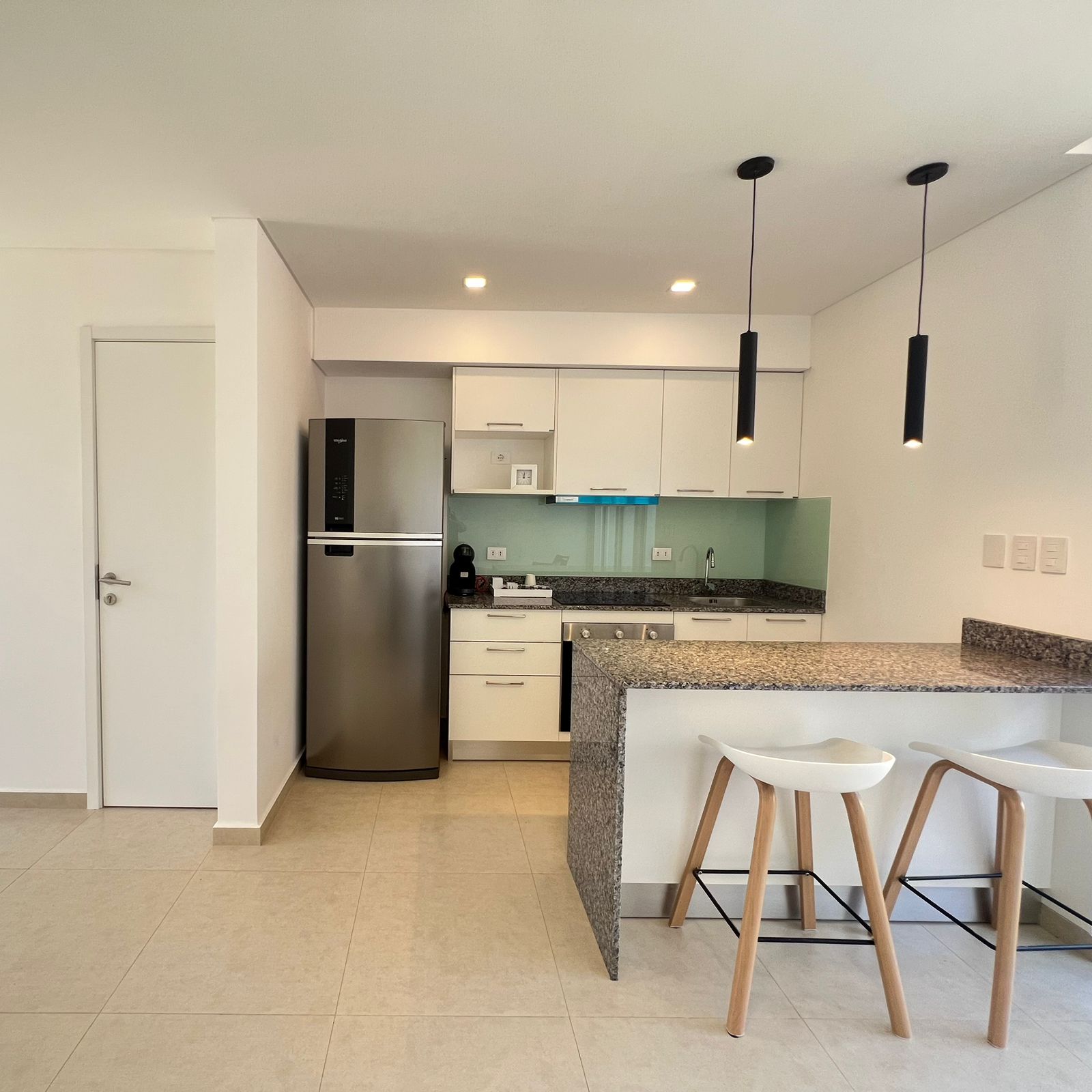 EN VENTA DUPLEX A ESTRENAR en BARRIO CERRADO VY'A RAITY LUQUE — foto 2