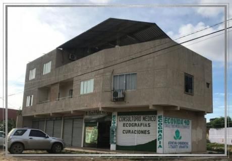 Casa En Venta (sobre Avenida)