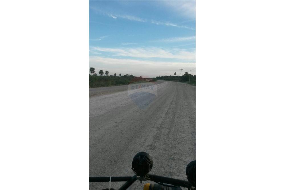 Estancia/Campo - Venta - Paraguay Ñeembucú Villa Oliva — foto 2