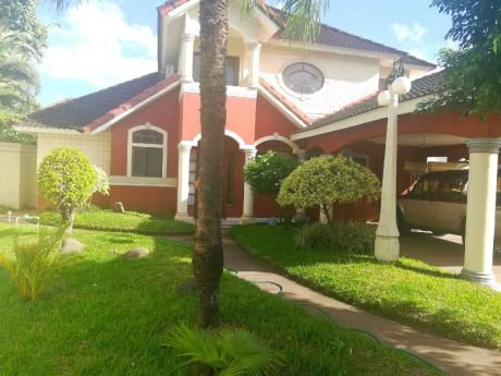 Bella Casa Amoblada En Alquiler