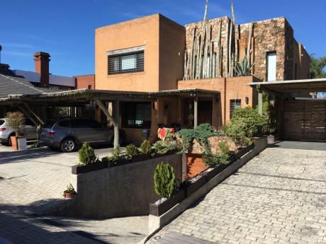 Espectacular Casa Carrasco