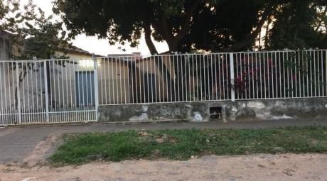 Vendo Terreno Con Casa En Barrio Herrera!!