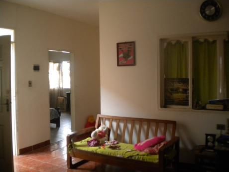 Departamento En Segunda Planta De 2 Habitaciones