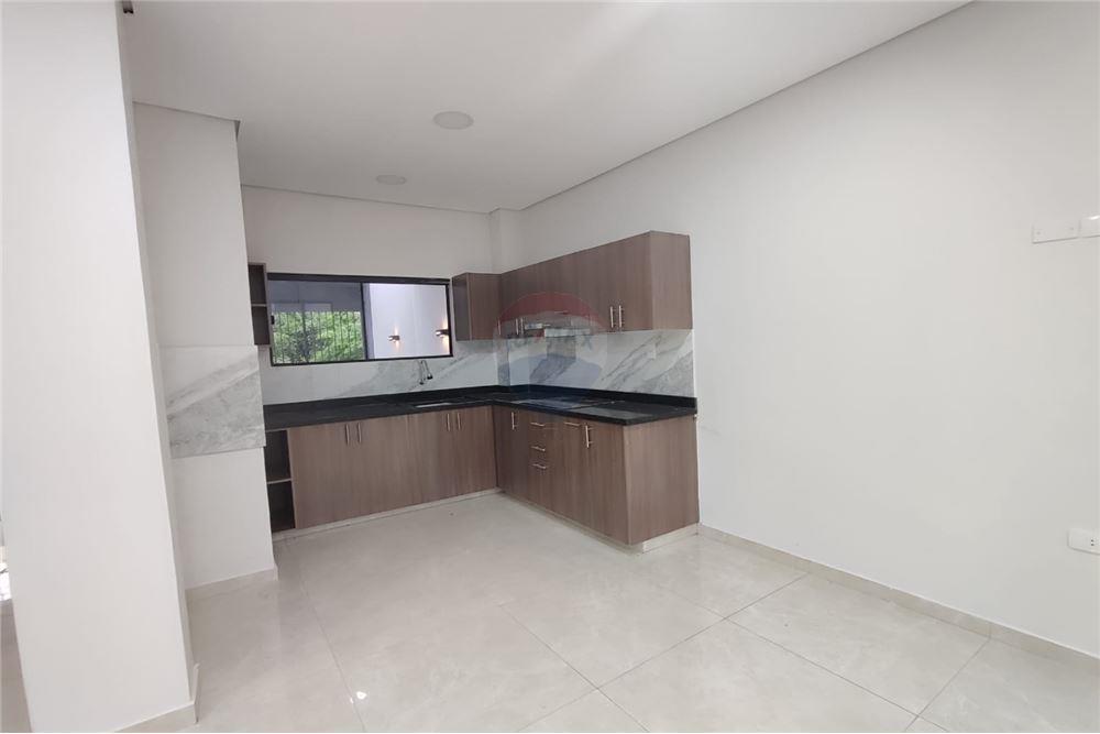 ALQUILO DUPLEX A ESTRENA EN ÑEMBY — foto 3