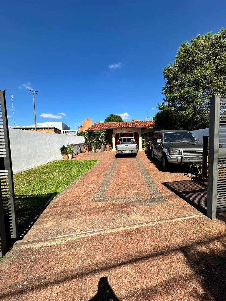ALQUILO CASA PARA OFICINA O VIVIENDA — Foto 2