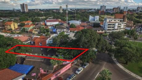 Sobre 1er Anillo,amplio Terreno En Venta
