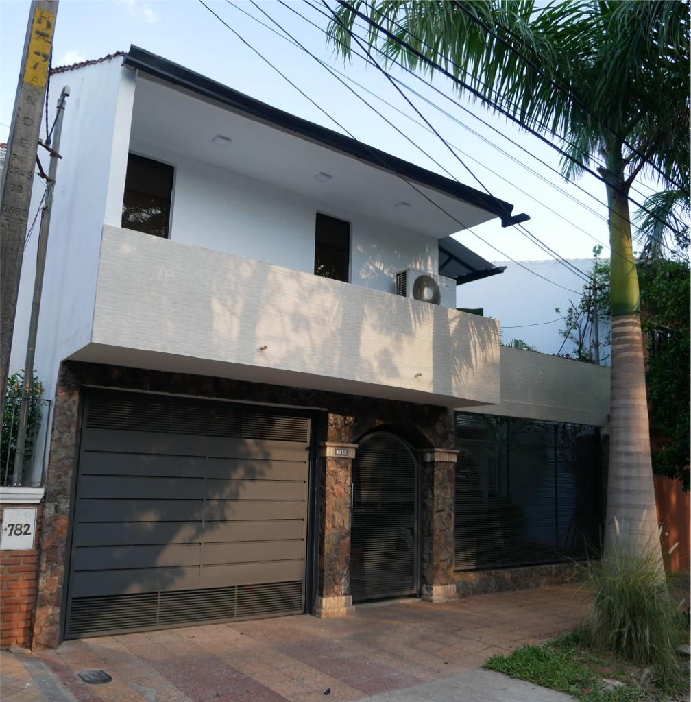 Casa en alquiler en Mariscal López