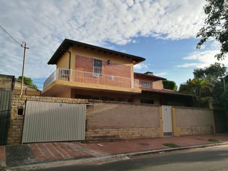 Vendo Hermosa Casa En Barrio Jara - Las Mercedes