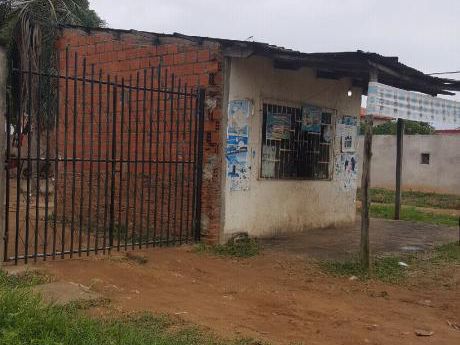 Casa Economica En Esquina