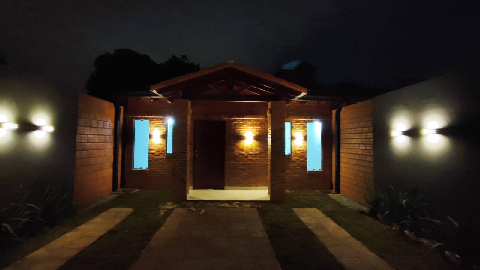 Alquiler De Confortable Y Hermoso Chalet — foto 2