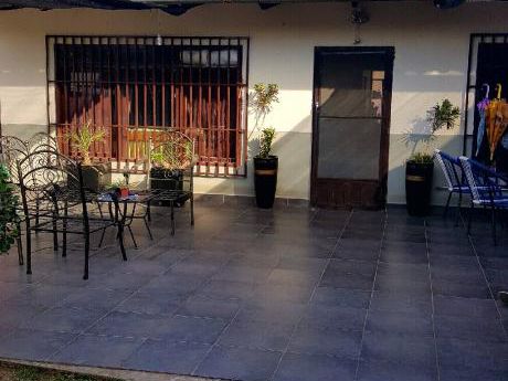 Casa Amplia 4to Anillo Guaracachi