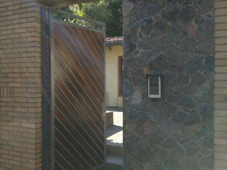 Residencia Amoblada Y Equipada En Venta O Alquiler En B°jara