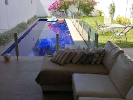 Hermosa Casa En Alquiler