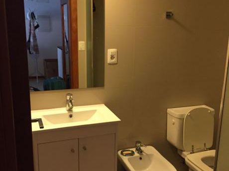 Apartamento Moderno Sobre 21 De Setiembre