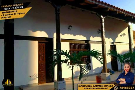 Local Con Patio Histórico En Alquiler