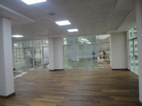 Oficina Hermosa A Estrenar