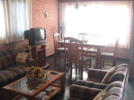 Confortable Casa A Metros De Playa Mansa