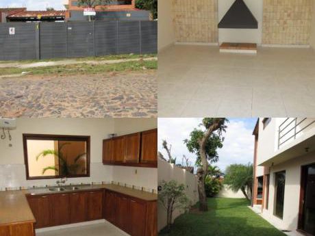 Alquiló Amplia Casa En Mburucuyá
