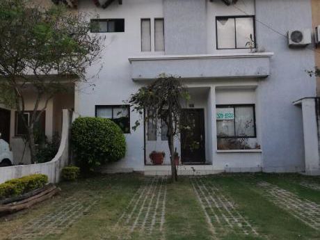 B.r. Alquila Casa De 3 H. En Condominio Z/este Carretera A Cotoca
