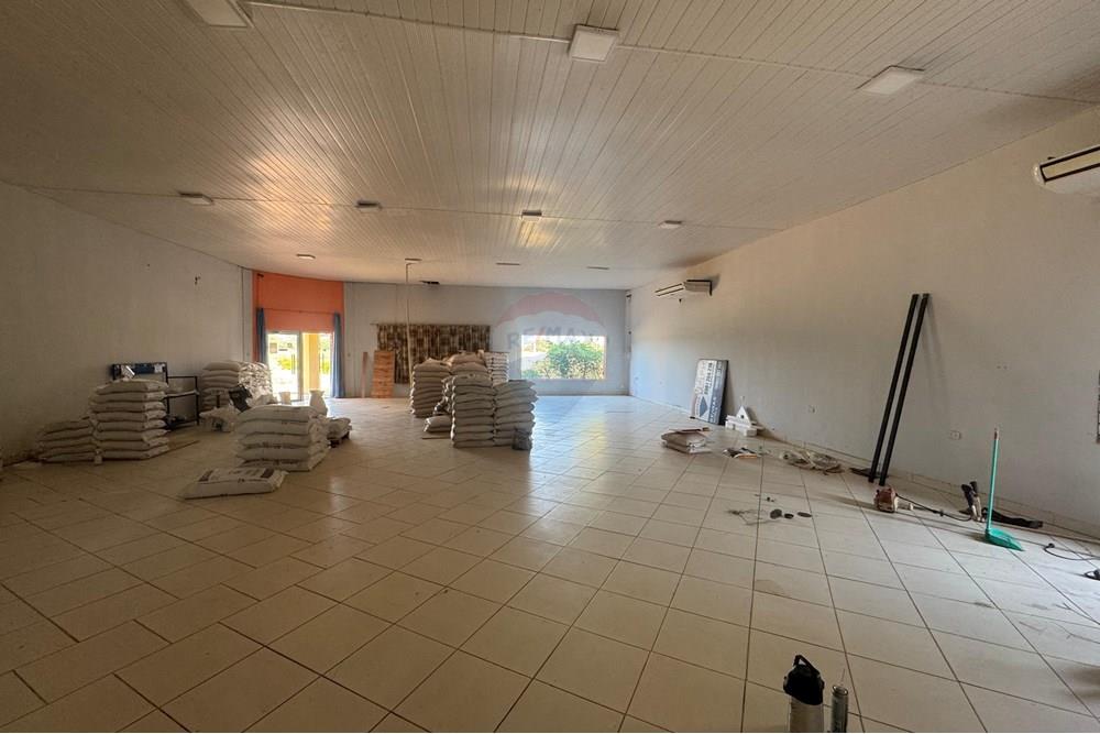Venta de Local Comercial con vivienda — foto 2