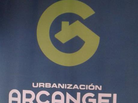 Terrenos En Urbanizacion Cerrada. Urb. Arcangel Gabriel