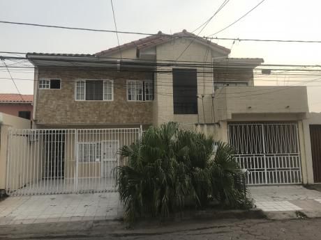 Casa En Alquiler Para Oficina O Vivienda