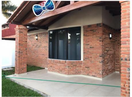 Vendo Casa A Estrenar En Luque!