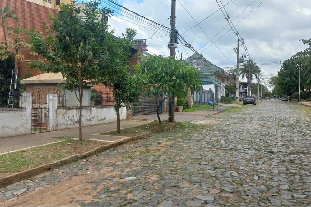 ATENCIÓN! VENDO TERRENO EN LAS LOMAS, ASUNCIÓN — foto 2