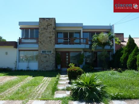Casa En Venta - Santa Cruz