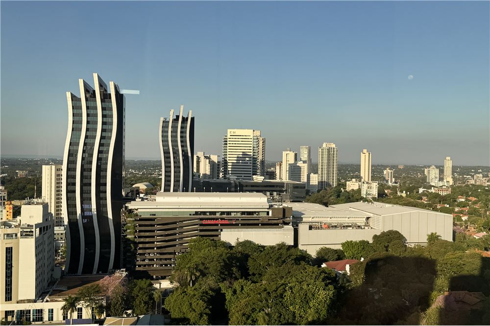 Oficina - Alquiler - Ycuá Satí, Paraguay — foto 2