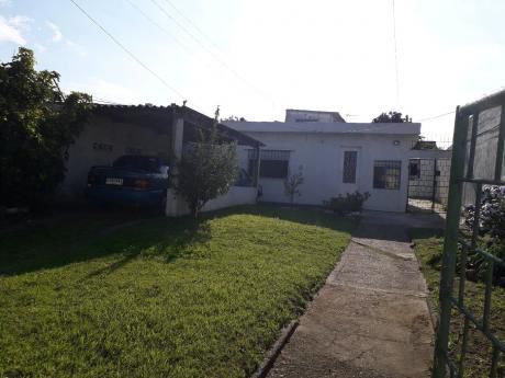 Casa De 2 Dormitorios En Cerrito